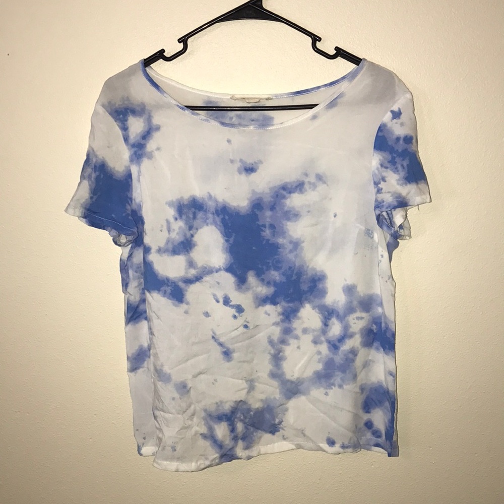 Blue and white tie dye tshirt!